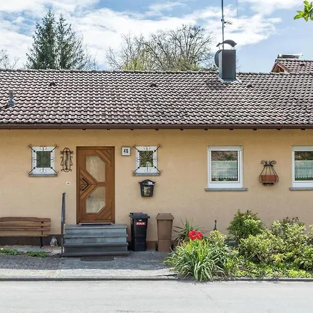 Ferienhaus Mathilde Oben 아파트 엥겐